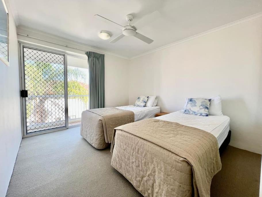 Diamond 80 * Gold Coast