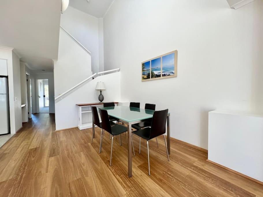 Diamond 80 Gold Coast